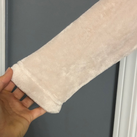 UGG Australia Miranda Double Face Fleece Hooded Soft Lounge Luxe Robe in Cream - Picture 6 of 11